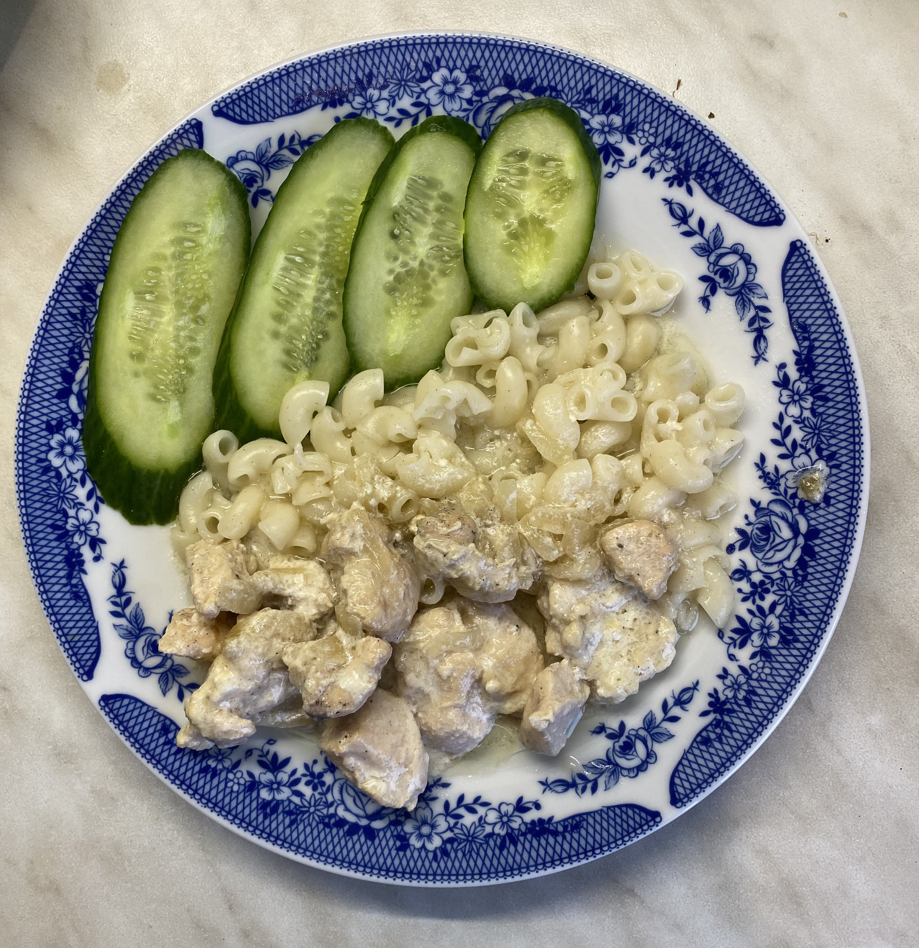 Курица в сметанном соусе