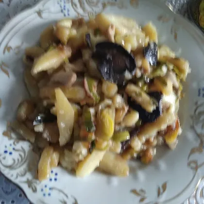 Жареная картошечка с белыми грибами 'грибница'