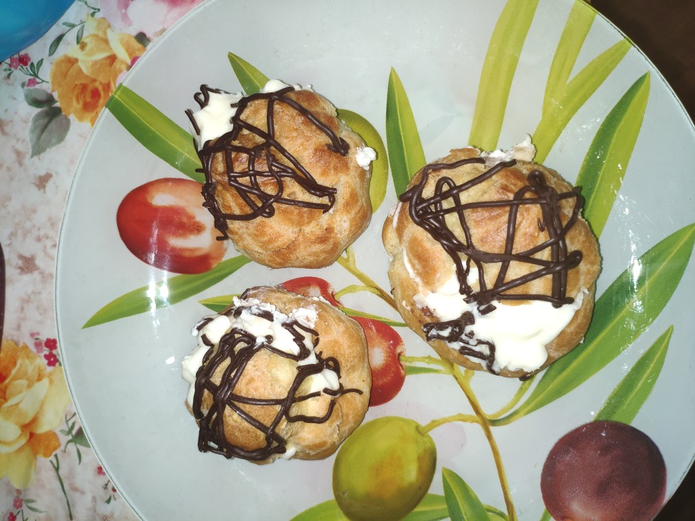 Профитроли с кремом маскарпоне
