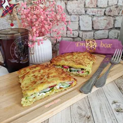 Картофельный блин с овощами