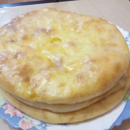 Осетинские пироги с мясом и с картофелем  с сыром