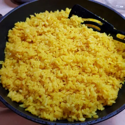 Рис с куркумой - универсальный гарнир