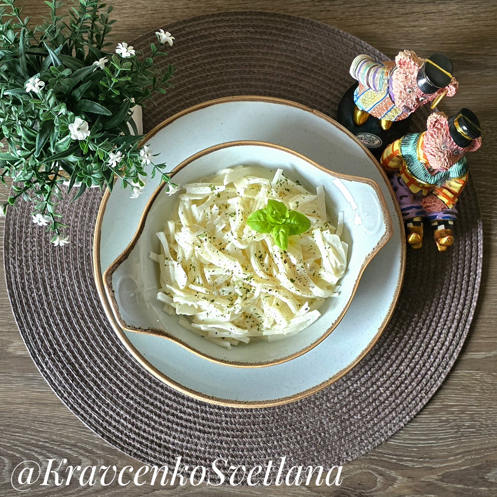 Салат из дайкона