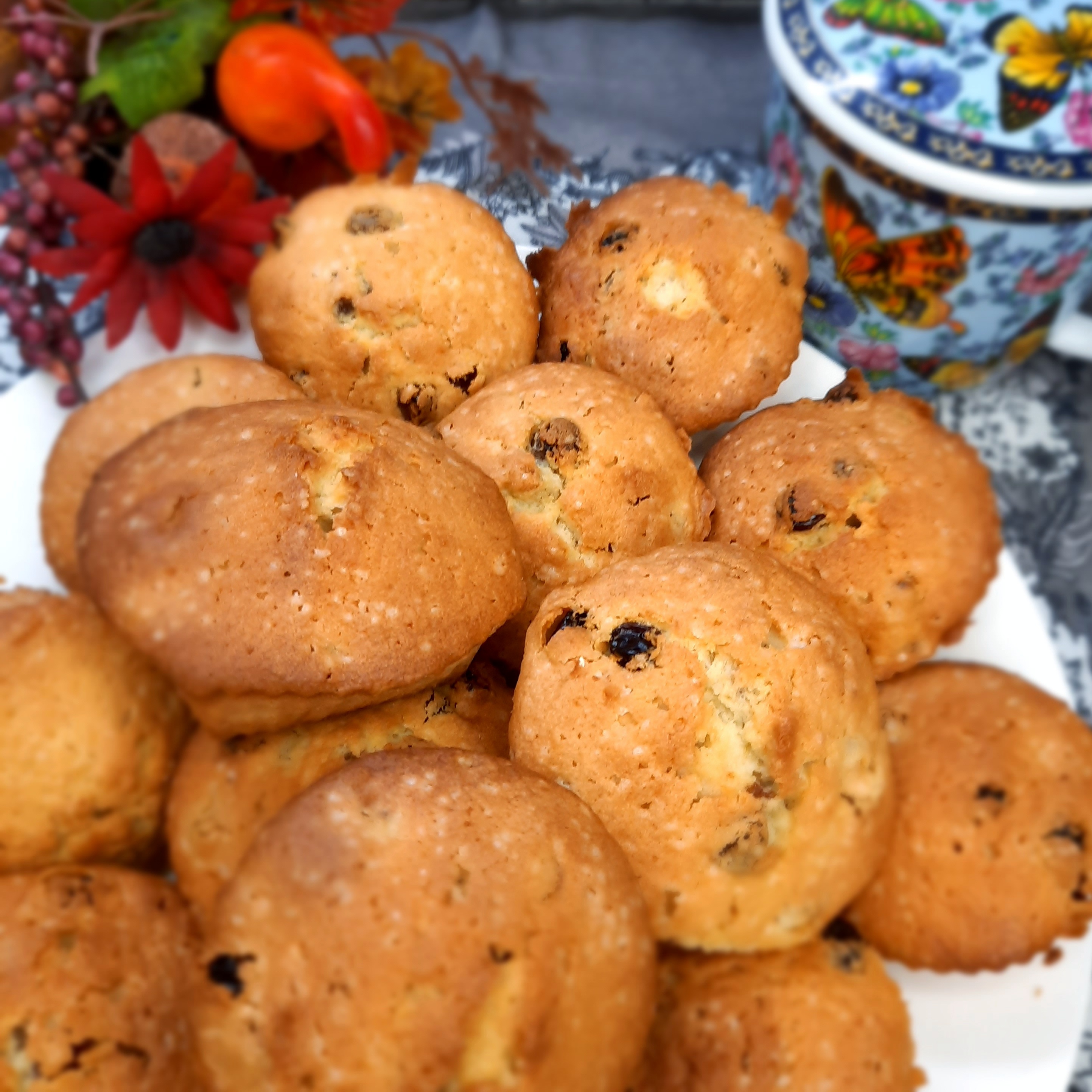 Кексы с изюмом