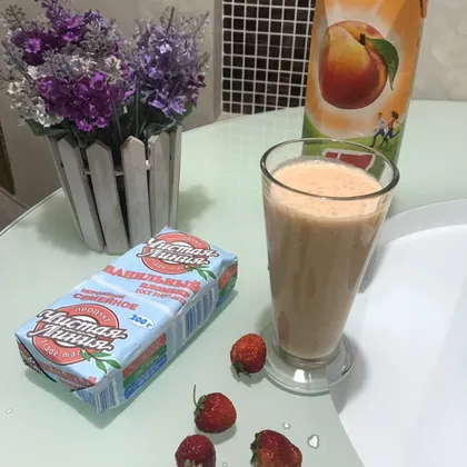 Коктейль ягодно-сливочный-персиковый