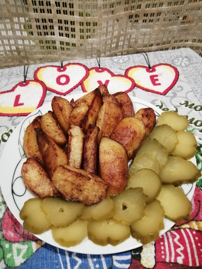 Картофель по-деревенски, пошаговый рецепт на ккал, фото, ингредиенты - Екатерина Корженевская