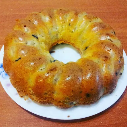 Кекс с изюмом