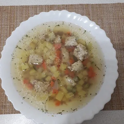 Суп с фрикадельками из горбуши