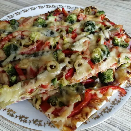 Домашняя овощная пицца на лаваше