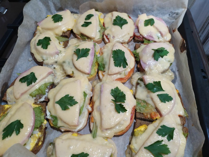 Микс из горячих бутербродов