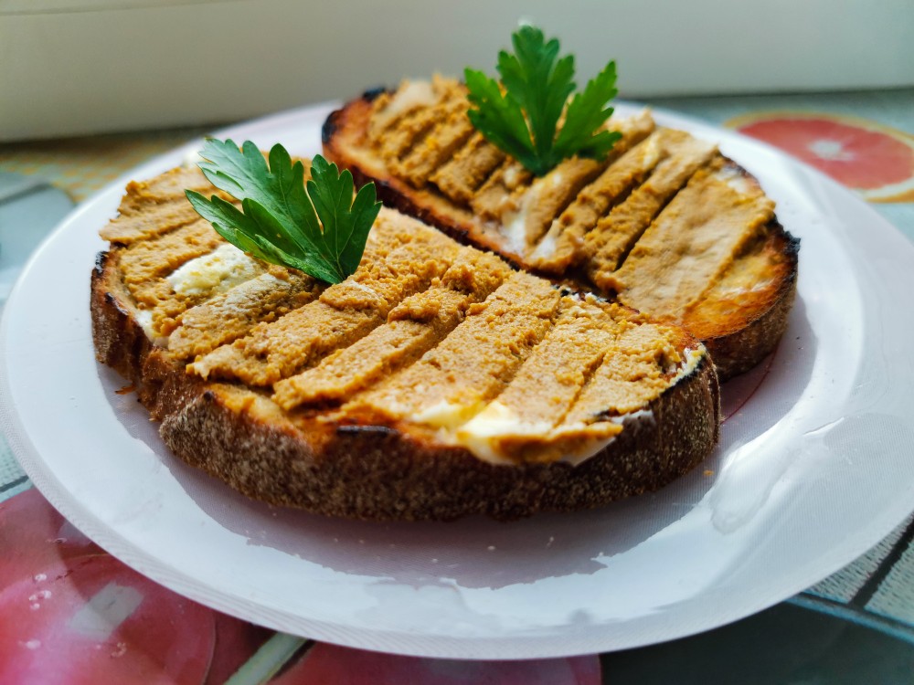 Домашний паштет из куриной печени с салом