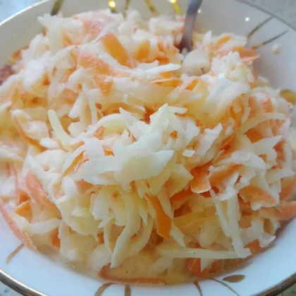Салат из белой редьки с морковью