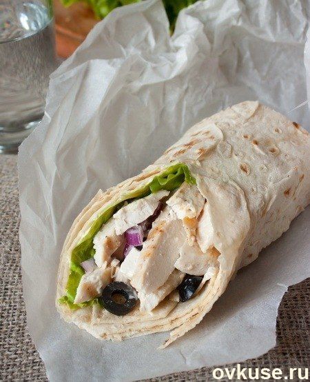 Рулет из лаваша в греческом стиле