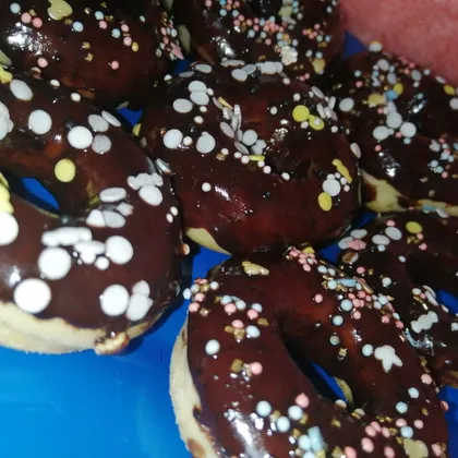 Пончики в шоколадной глазури 🍩