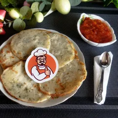 Блинчики манные постные на дрожжах с укропом