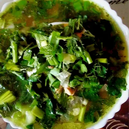 Легкий суп с зеленью
