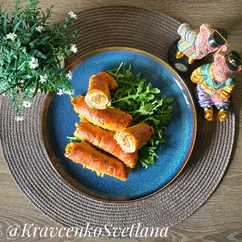 Мясные рулетики с грибами и сыром