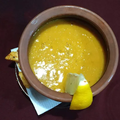 Чечевичный суп-пюре (мержимек чорбасы)