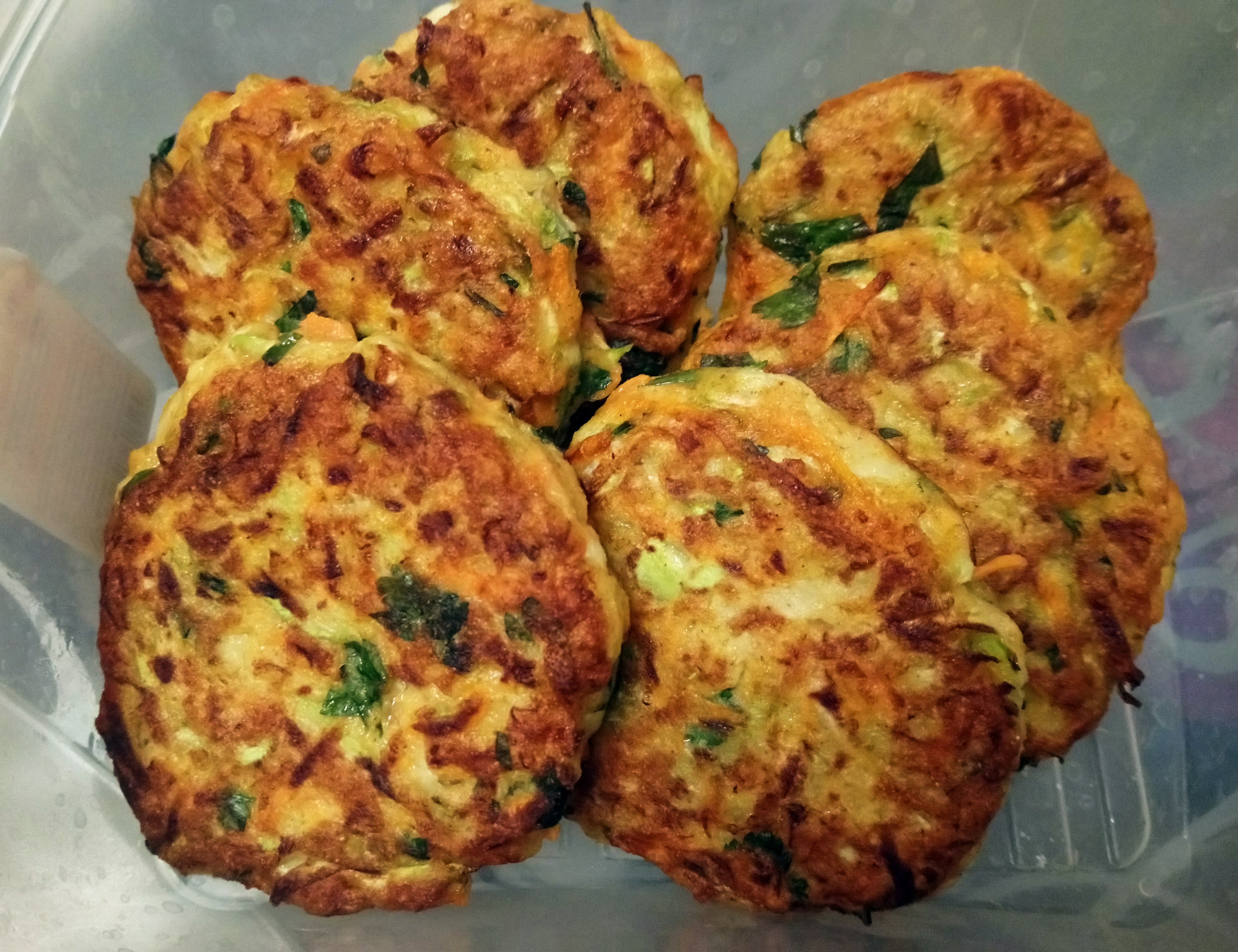 Солнечные кабачково-морковные оладушки на кукурузной муке