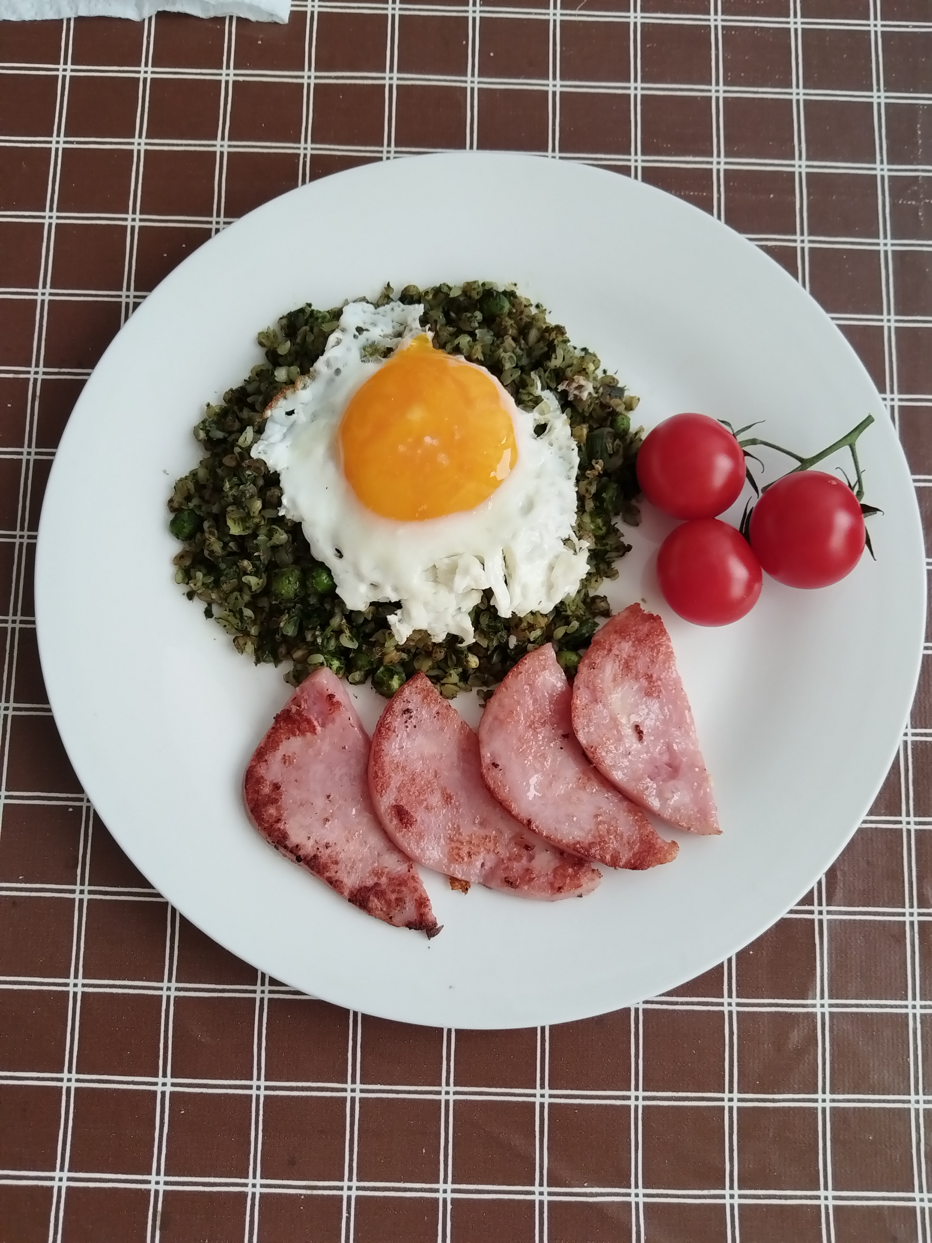 Гречотто из гречки с горошком