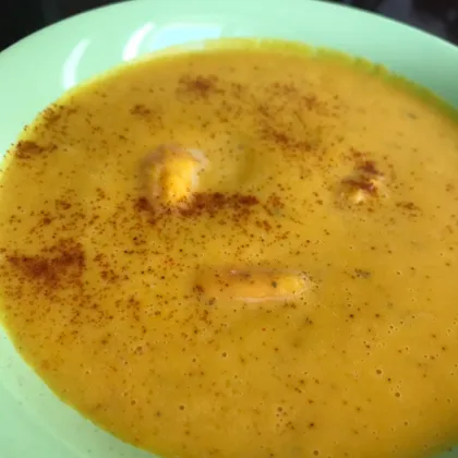 Тыквенный крем-суп с креветками