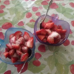 Клубника с сахаром🍓🍓🍓