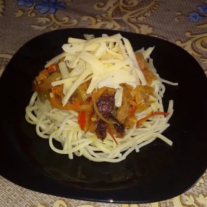Говядина+овощи с гарниром (спагетти)