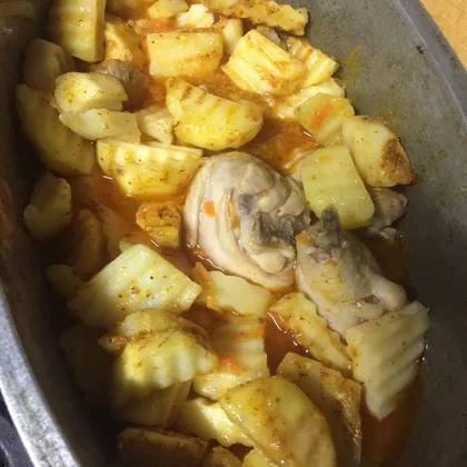 Тушеная картошка с курицей в казанке по-бырику