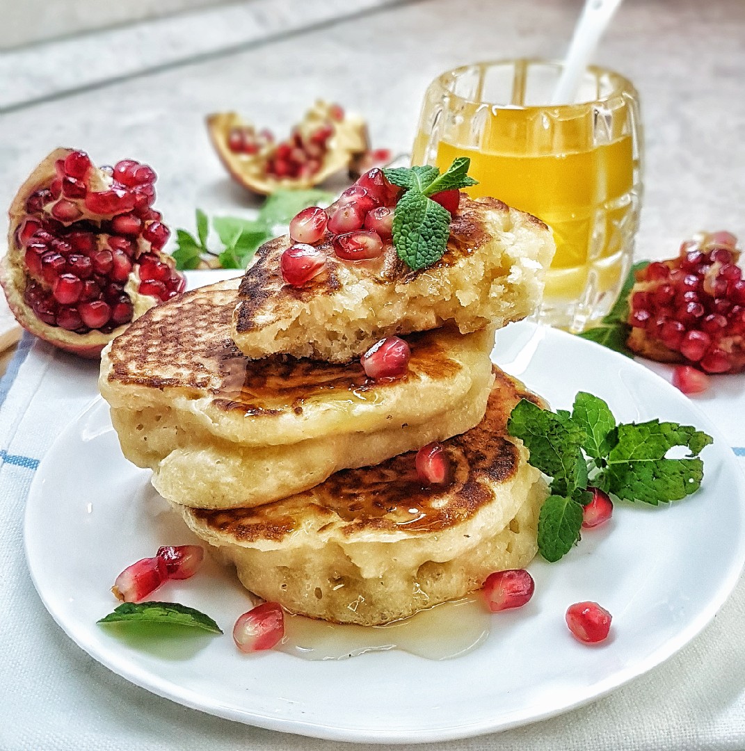 Оладьи на кефире и дрожжах пышные рецепт с фото 🍎