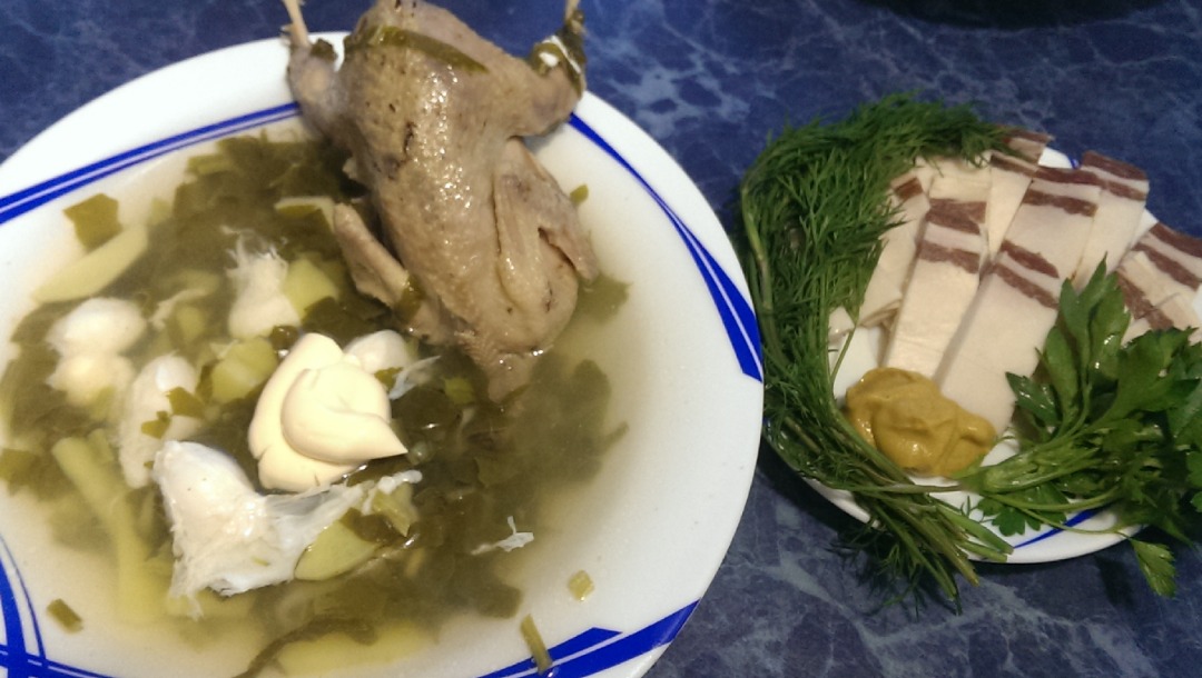 Щавелевый суп с перепелкой #кулинарныймарафон