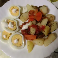 Картошка с овощами