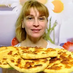 Лепешки на кефире просто быстро и вкусно на сковороде