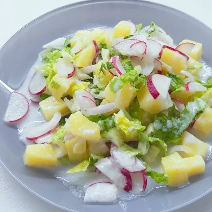 Салат с картофелем и редисом