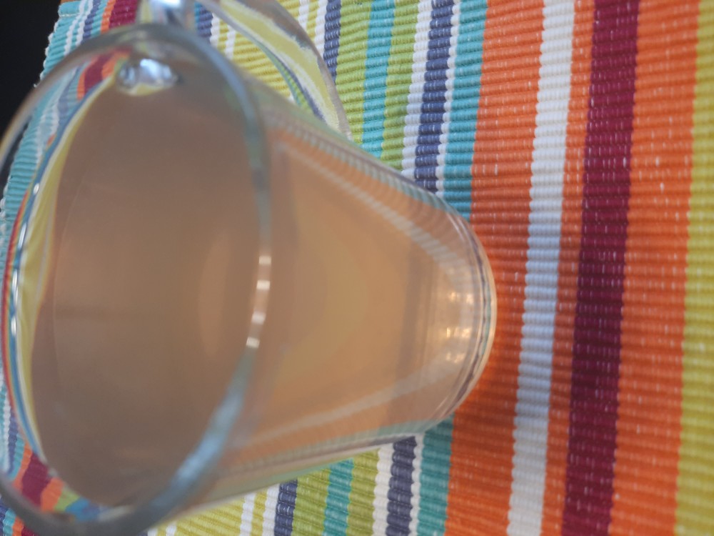 Компот из яблок с грушами и сливой