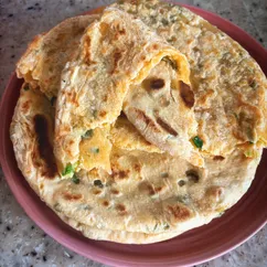 Лепёшки с зелёным луком