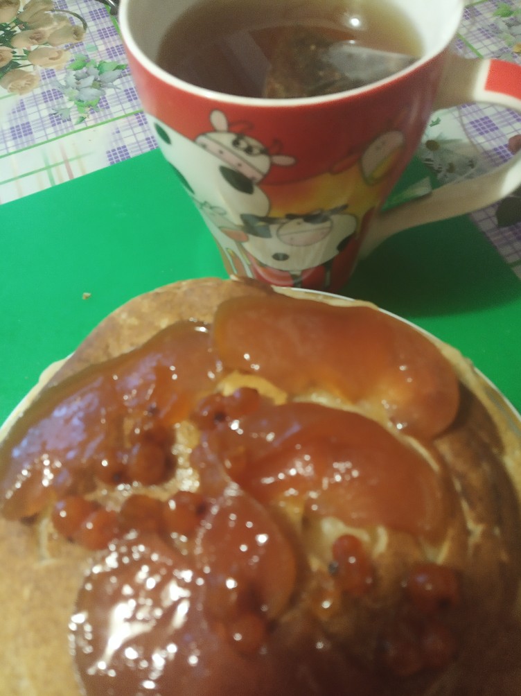 Блинчатый пирог с яблоками и не только