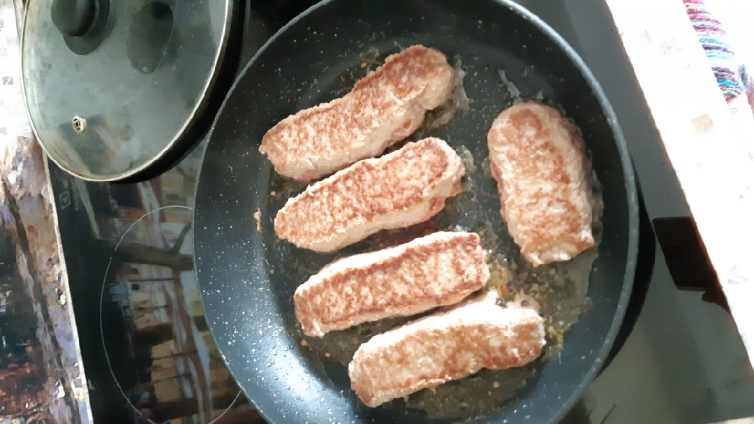 Колбаски из индейки