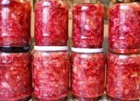 Маринованная капуста со свеклой и морковью