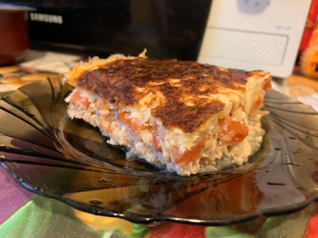 Наисочнейшая запеканка из кабачка с мясом, помидором и сыром