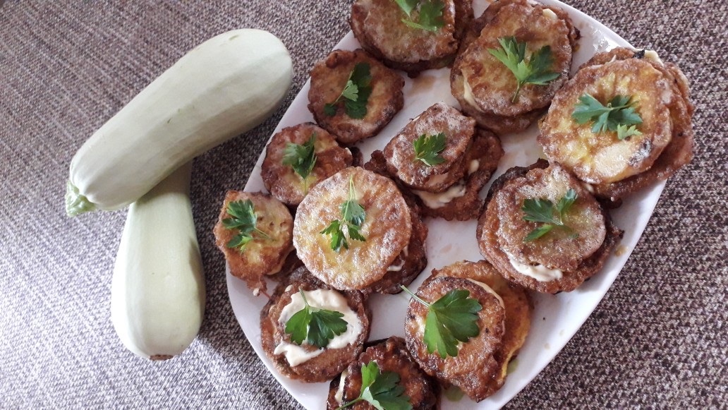 Кабачки с чесночным соусом 🥒