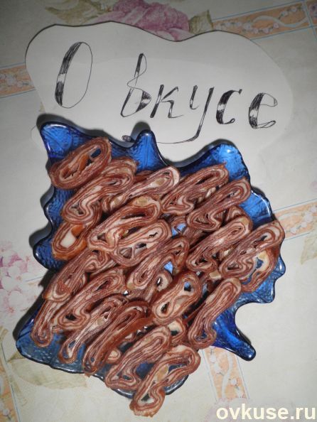 Яблочный рулет