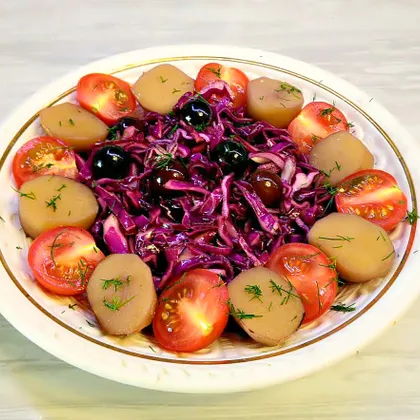 Фиолетовый салат 'Семь нот'с тёплым картофелем