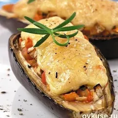 Баклажаны фаршированные курицей