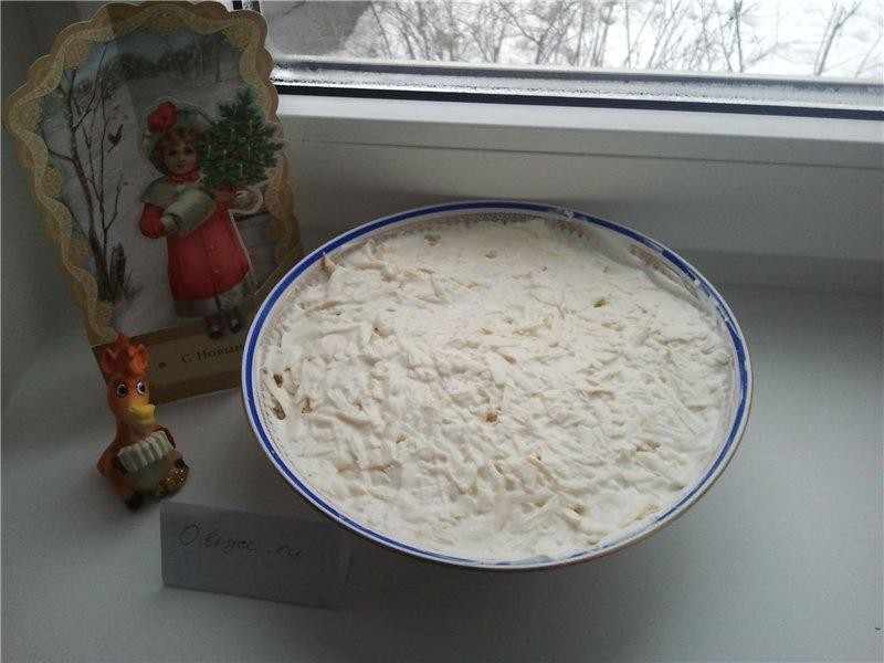 Тунец под новогодней шубкой