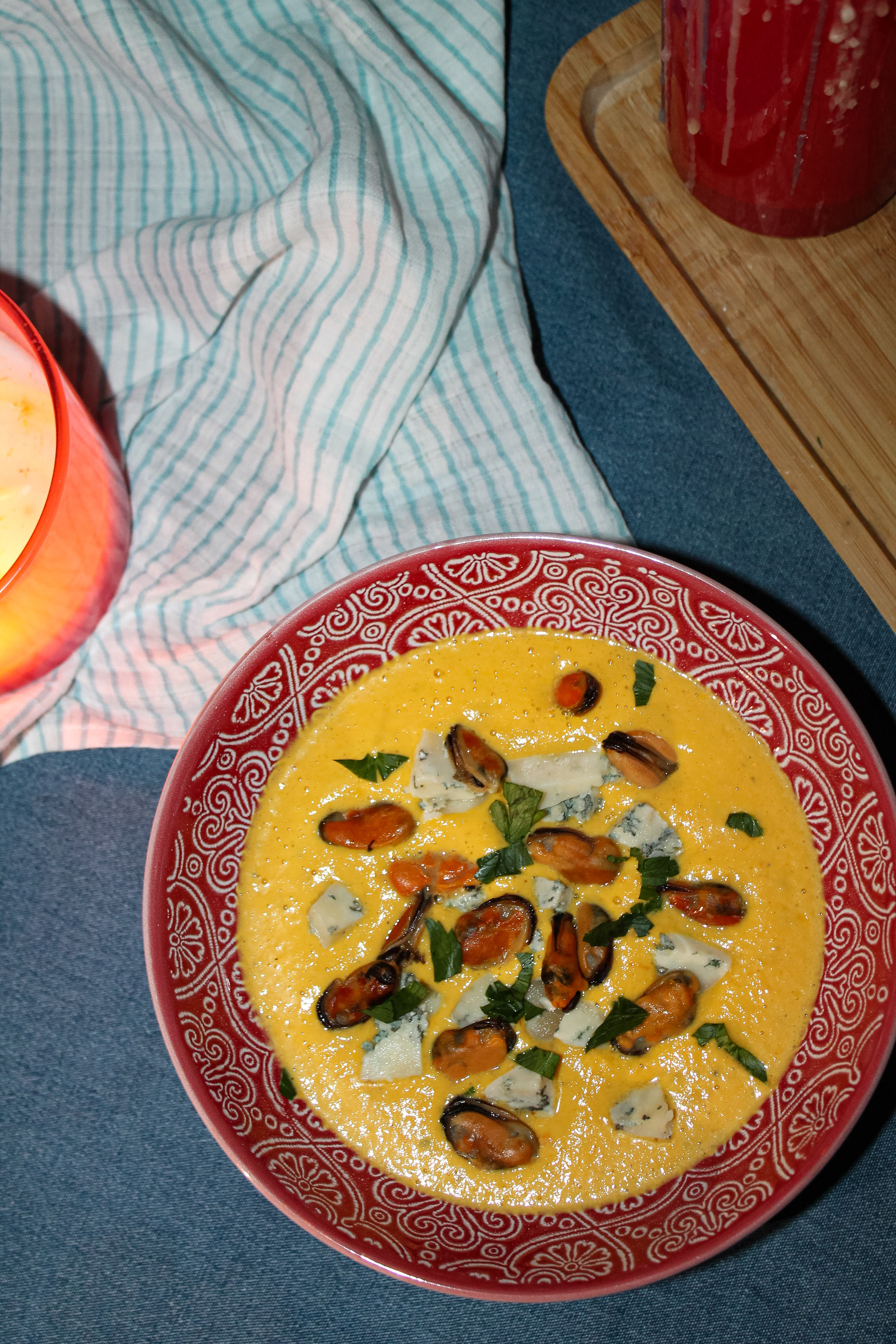 Сream blue cheese soup или овощной суп с сыром дорблю и мидиями