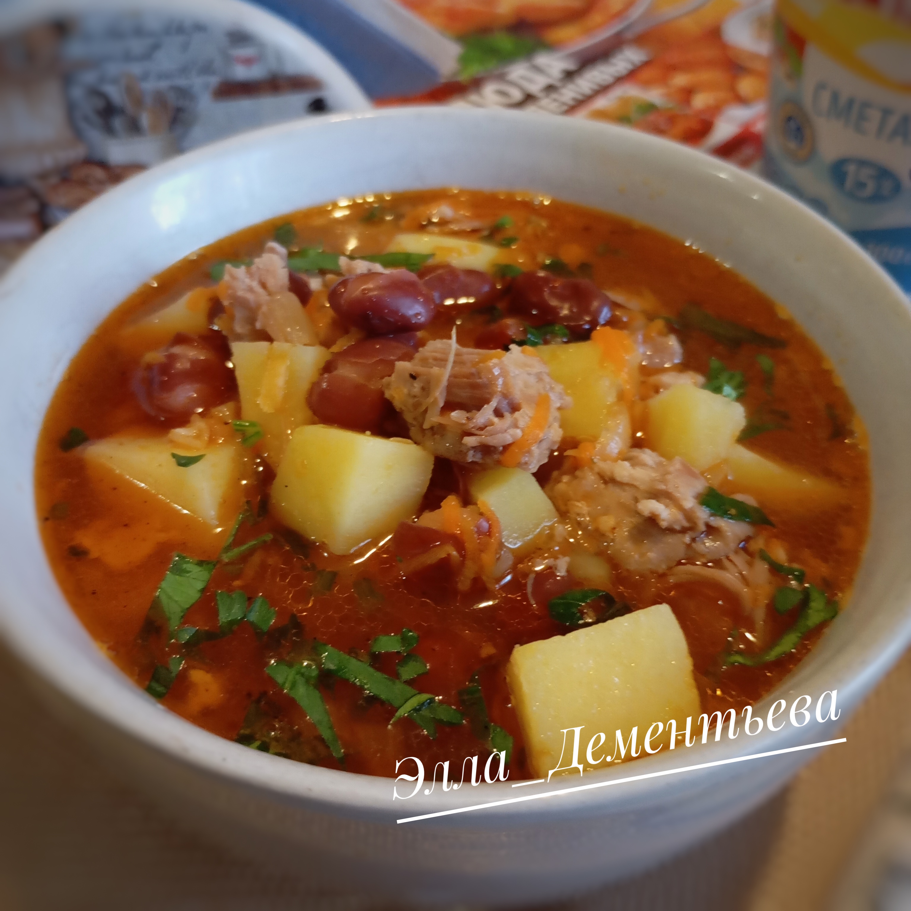 Суп с тушёнкой и консервированной фасолью