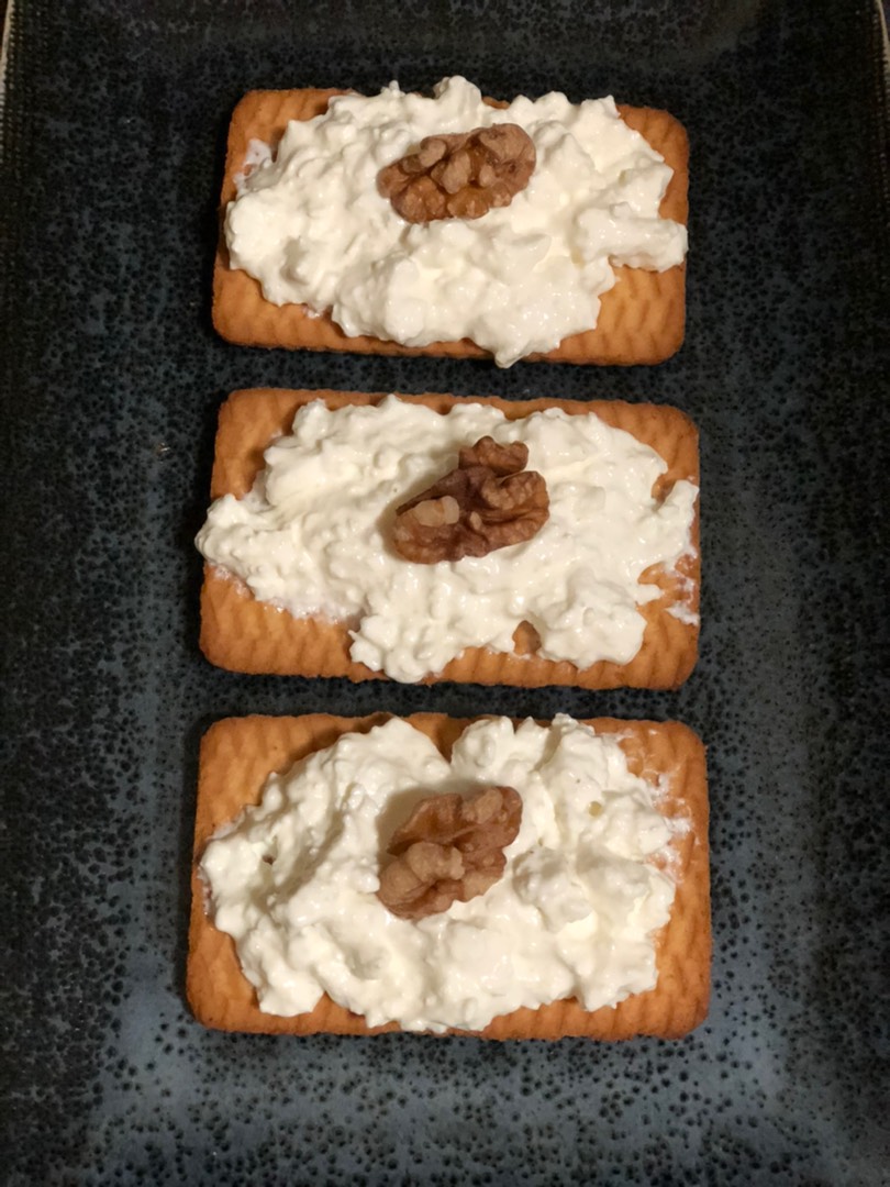 Печенье с творогом и грецким орехом