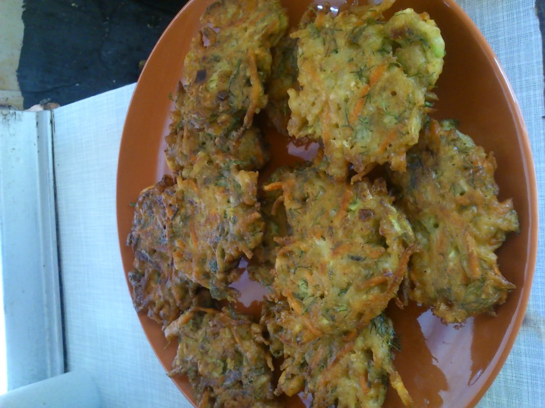 Драники с морковью