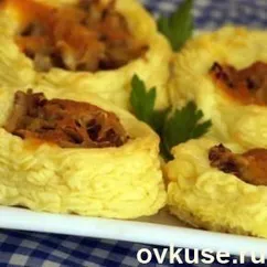 Оригинальные Картофельные гнездышки с грибами и сыром =)