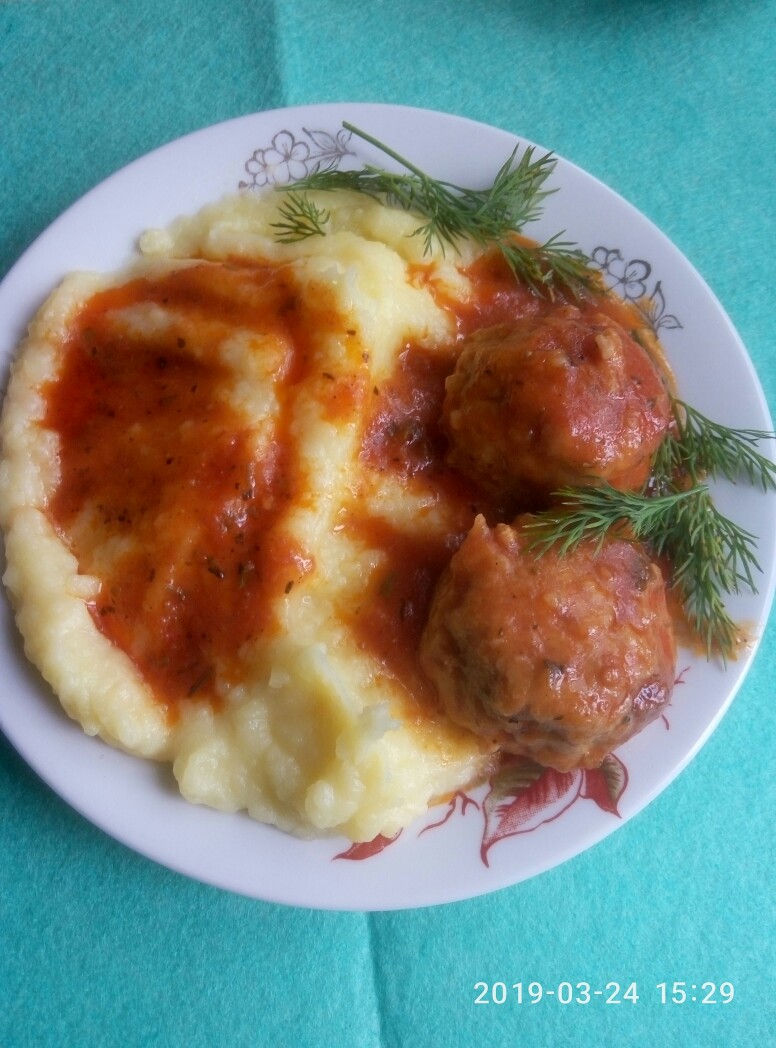 Тефтели “Бомбочки” из филе домашней курочки